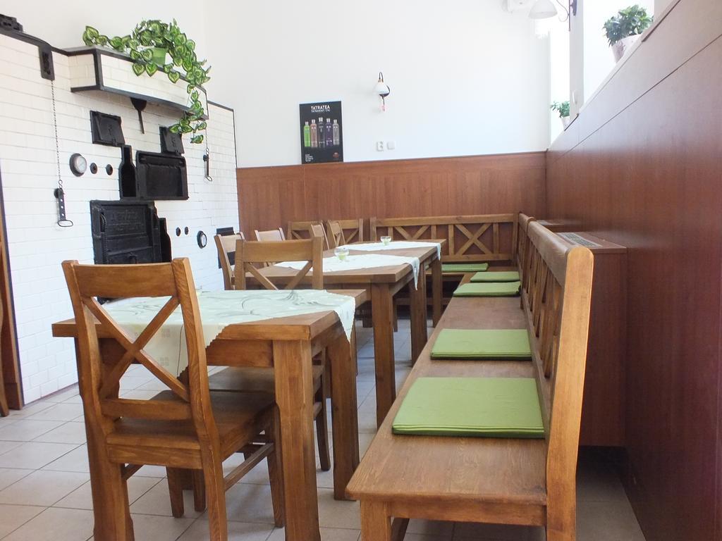 Hotel Skalka Rajecké Teplice Buitenkant foto